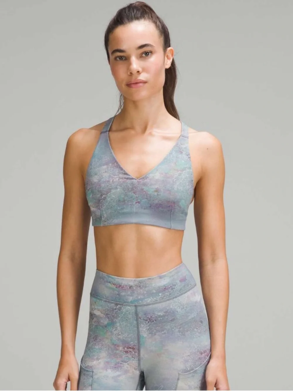 Like New Lululemon Matching Teal/Gray/Purple Bundle. Size 4